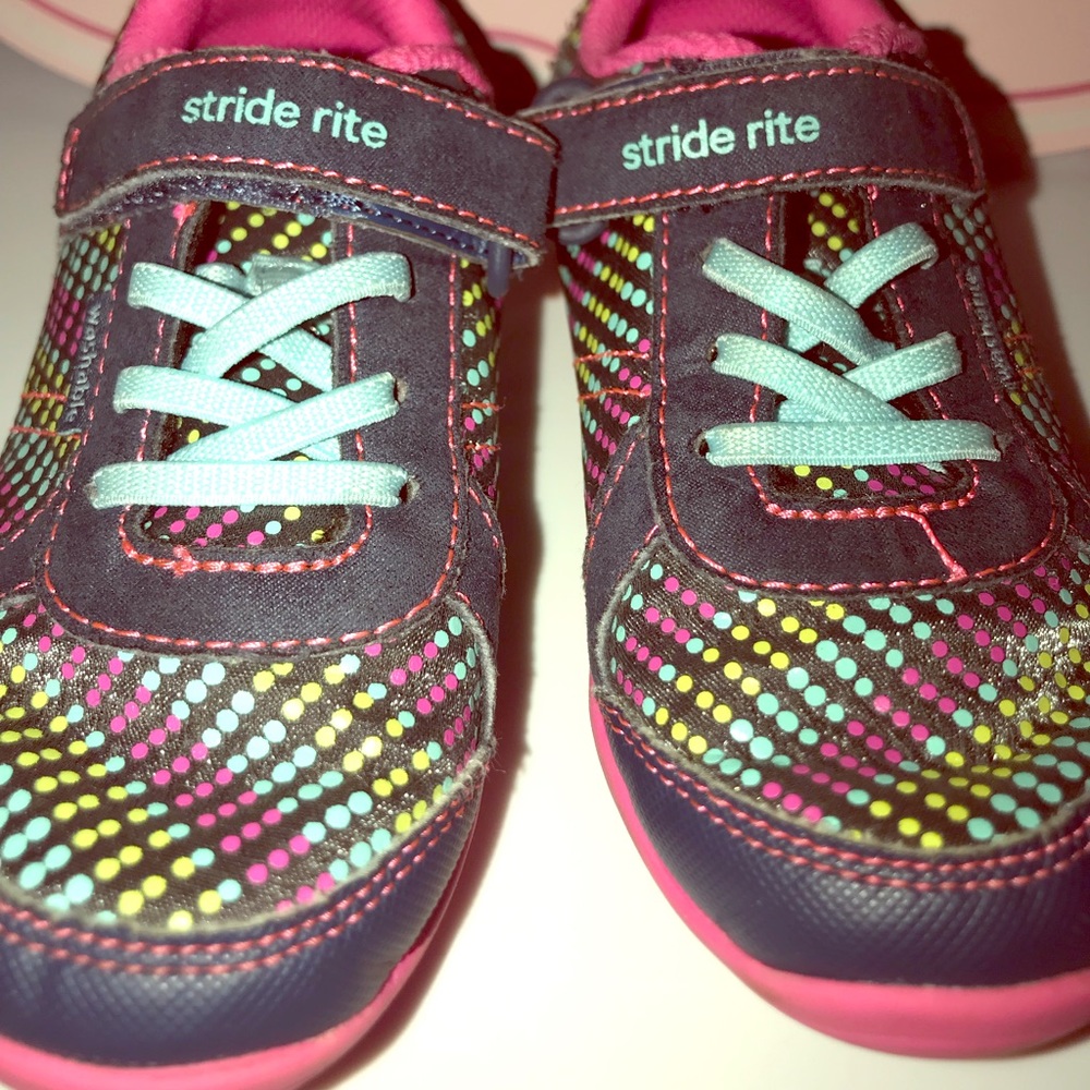 Girls Colorful Tennis Shoe